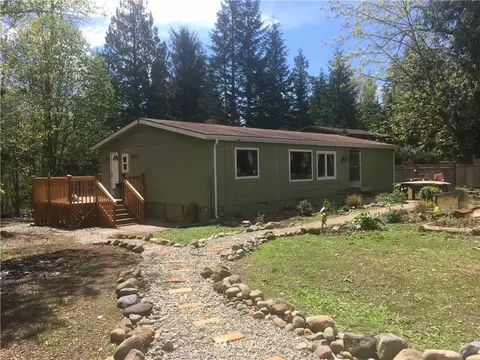 37236 W Lake Walker Dr SE, Enumclaw, WA 98022 photo 2
