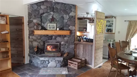 37236 W Lake Walker Dr SE, Enumclaw, WA 98022 photo 10