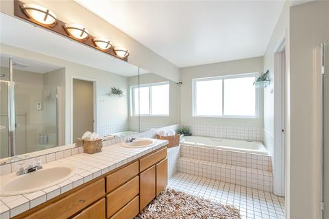 1710 England, Everett, WA 98203 photo 20