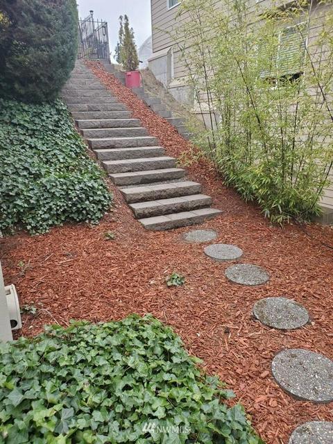 1710 England, Everett, WA 98203 photo 32
