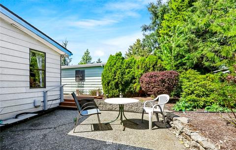 23717 Lake Dr E, Bothell, WA 98021 photo 32