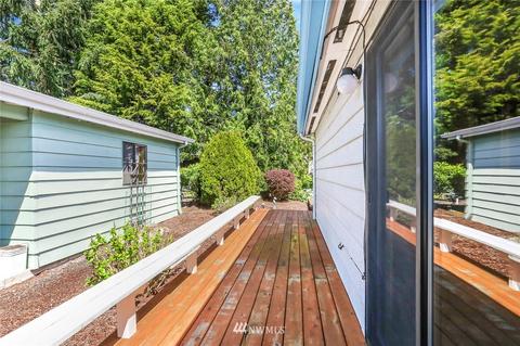 23717 Lake Dr E, Bothell, WA 98021 photo 34