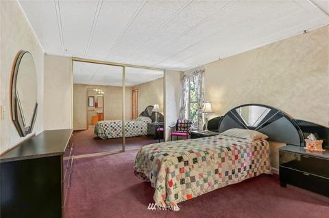 23717 Lake Dr E, Bothell, WA 98021 photo 16