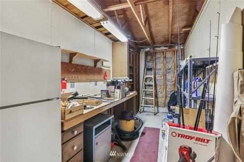 23717 Lake Dr E, Bothell, WA 98021 photo 37