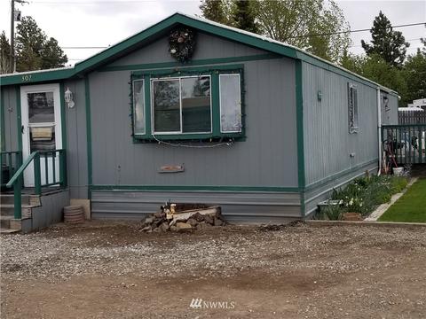 302 E Second St, Waterville, WA 98858 photo 1