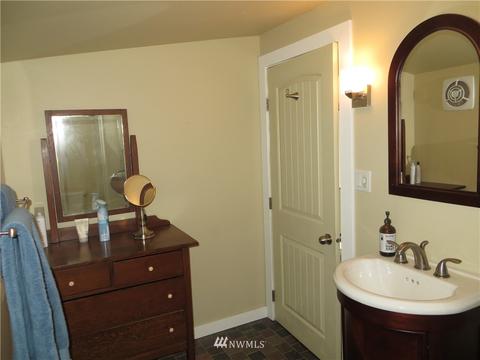 7270 E Grapeview Loop Rd, Allyn, WA 98524 photo 23