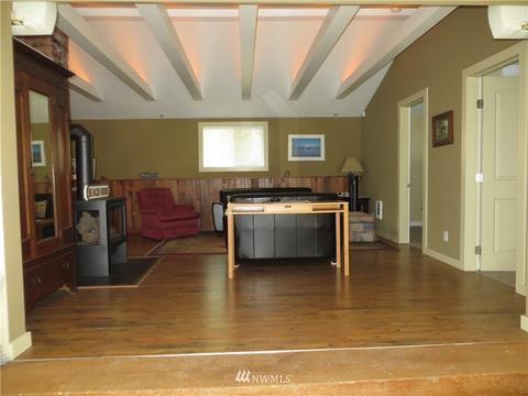 7270 E Grapeview Loop Rd, Allyn, WA 98524 photo 11