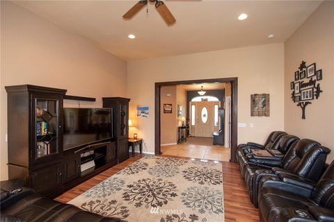27512 168th Avenue Ct E, Orting, WA 98360 photo 9