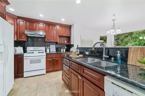 6018 Cady Rd, Everett, WA 98203 photo 4