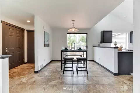 9229 1st Dr SE, Everett, WA 98208 photo 11