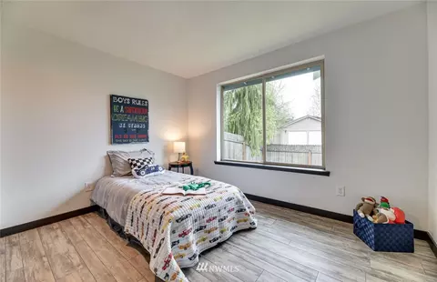 9229 1st Dr SE, Everett, WA 98208 photo 18