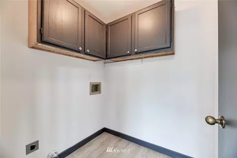 9229 1st Dr SE, Everett, WA 98208 photo 10