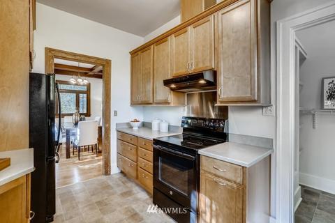 3111 E Ward St, Seattle, WA 98112 photo 10