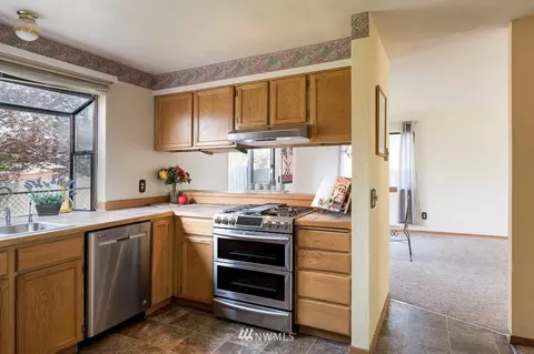 23110 13th Pl W, Bothell, WA 98021 photo 11