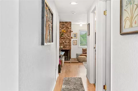 9517 NE 180th St #B104, Bothell, WA 98011 photo 3