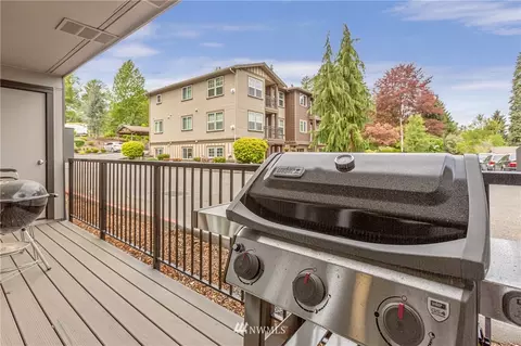 9517 NE 180th St #B104, Bothell, WA 98011 photo 27