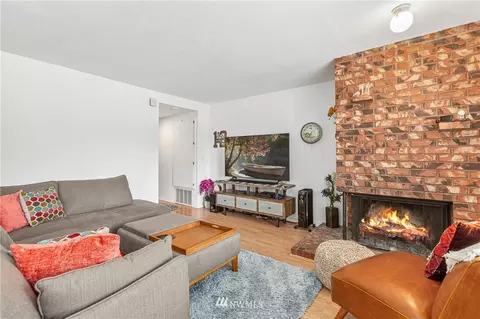 9517 NE 180th St #B104, Bothell, WA 98011 photo 6
