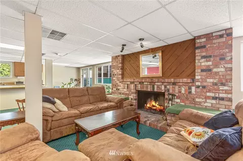 9517 NE 180th St #B104, Bothell, WA 98011 photo 34
