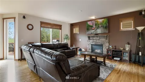 19011 4th Dr SE, Bothell, WA 98012 photo 3