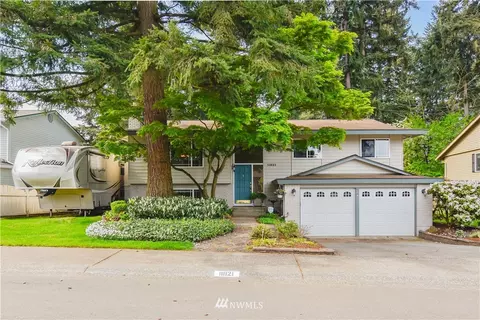 11821 NE 155th St, Bothell, WA 98011 photo 1