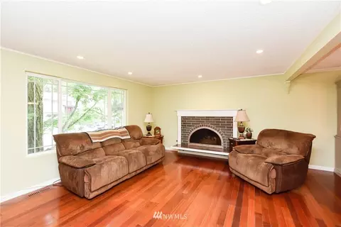 11821 NE 155th St, Bothell, WA 98011 photo 5
