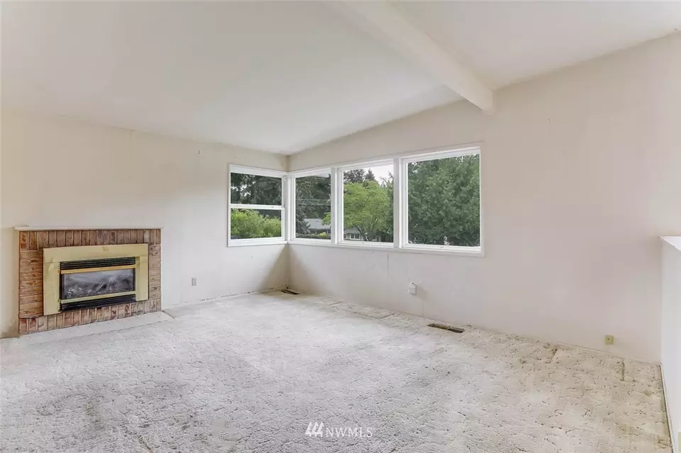  231 165th Ave SE, Bellevue, WA 98008 photo 4