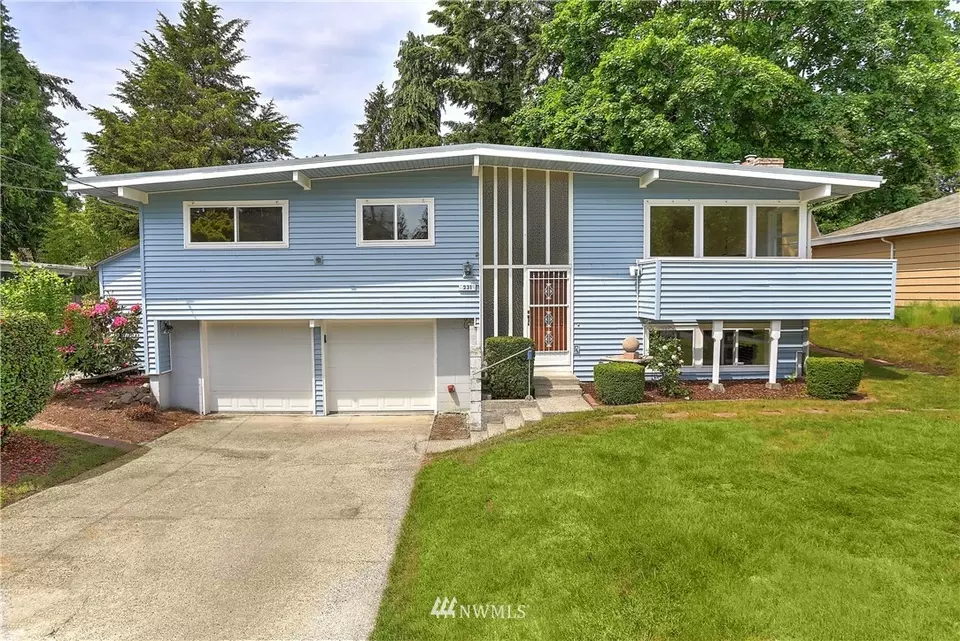  231 165th Ave SE, Bellevue, WA 98008 photo 1