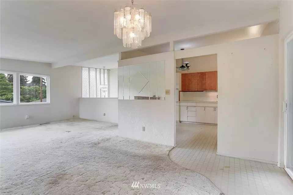  231 165th Ave SE, Bellevue, WA 98008 photo 5