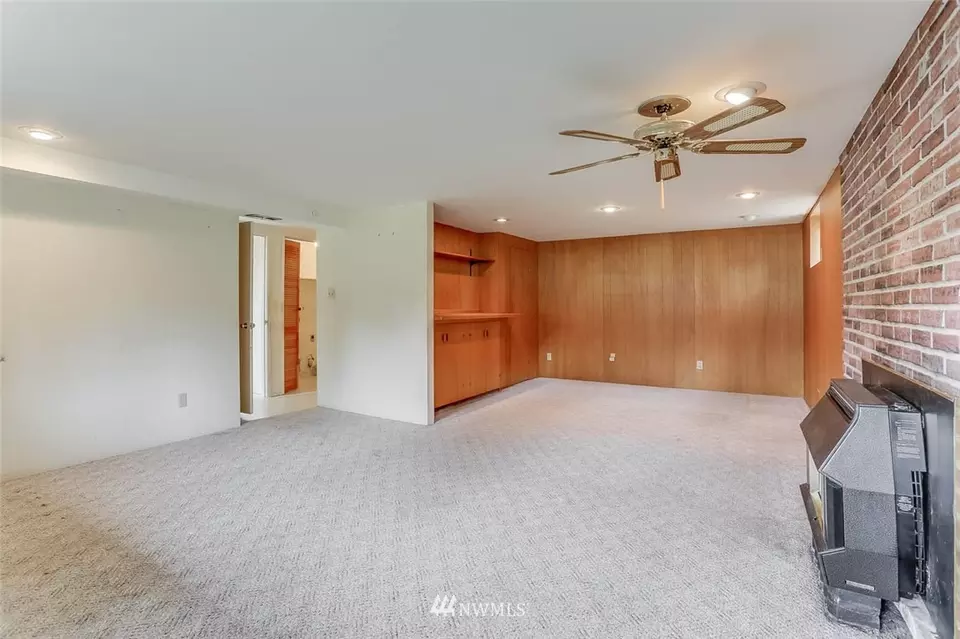  231 165th Ave SE, Bellevue, WA 98008 photo 19