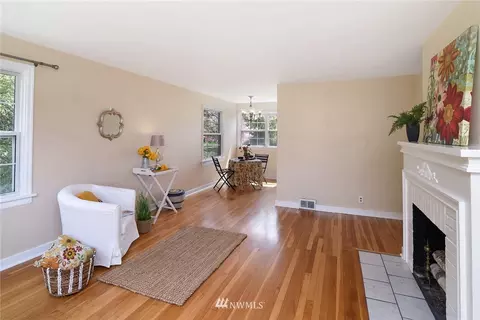 1101 E 33rd, Bremerton, WA 98310 photo 4