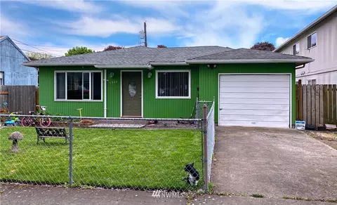1252 9th Ave, Longview, WA 98632 photo 1