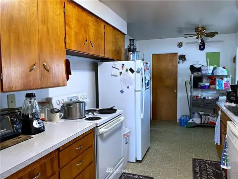 1252 9th Ave, Longview, WA 98632 photo 6
