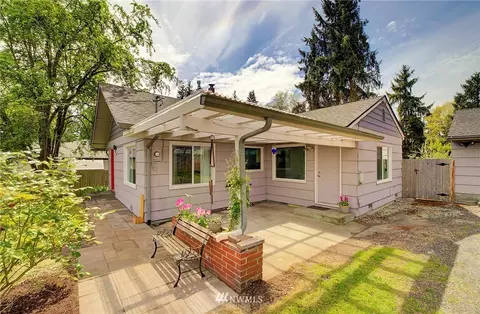 24316 Meridian Ave S, Bothell, WA 98021 photo 2