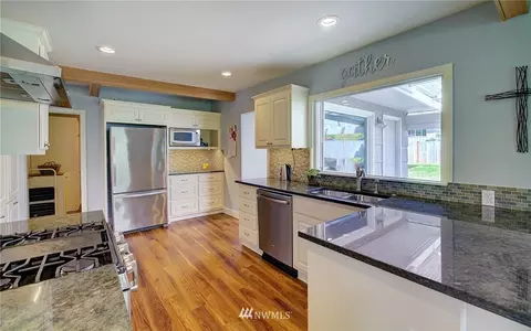 24316 Meridian Ave S, Bothell, WA 98021 photo 9