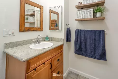 18310 Leach Rd E, Orting, WA 98360 photo 23