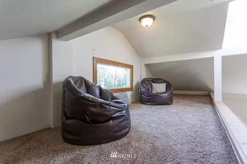 18310 Leach Rd E, Orting, WA 98360 photo 12