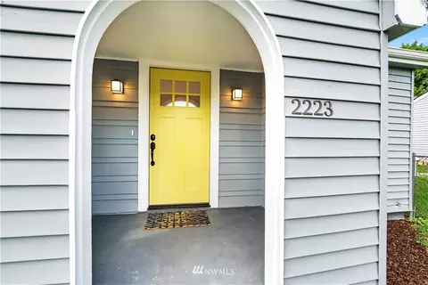 2223 E Wright Ave, Tacoma, WA 98404 photo 2