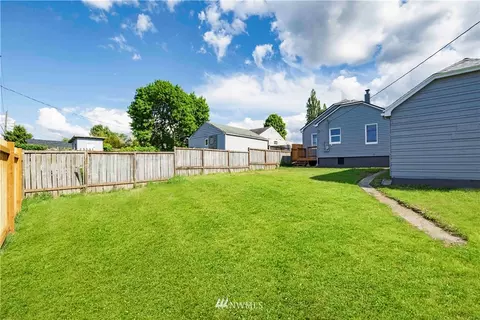 2223 E Wright Ave, Tacoma, WA 98404 photo 17