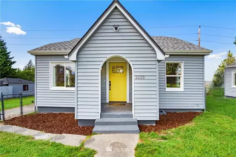 2223 E Wright Ave, Tacoma, WA 98404 photo 1