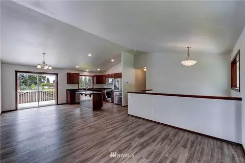6605 Cady Rd, Everett, WA 98203 photo 4