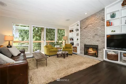 218 221st St SW, Bothell, WA 98021 photo 5