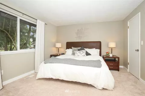 218 221st St SW, Bothell, WA 98021 photo 13
