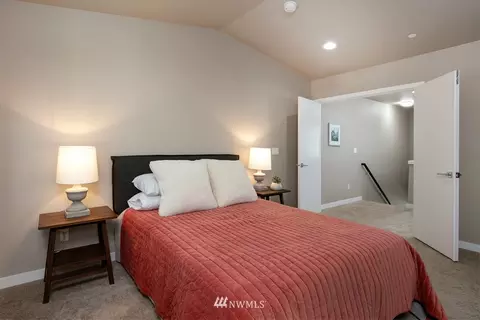 13724 Ash Way #D2, Everett, WA 98204 photo 12