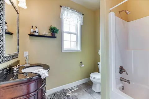 407 Rockefeller Ave, Everett, WA 98201 photo 33