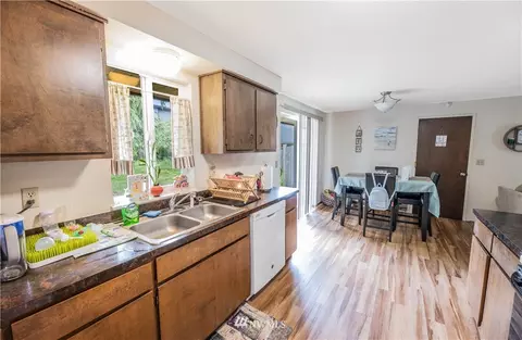 6310 Olympic Dr, Everett, WA 98203 photo 8