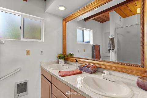 1337 Harding St, Enumclaw, WA 98022 photo 20
