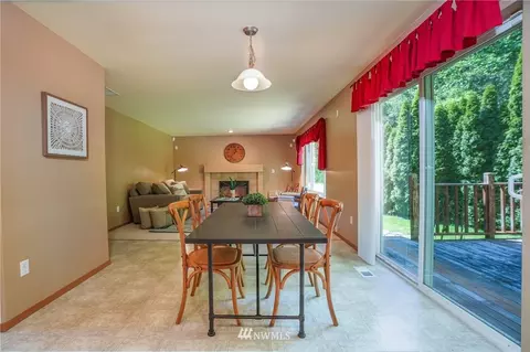 1107 181st Street Ct E, Spanaway, WA 98387 photo 15