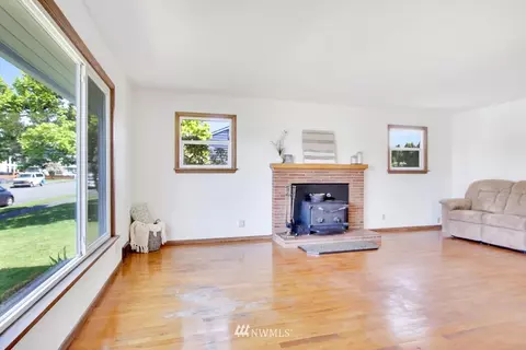 920 Willow St, Sumner, WA 98390 photo 5