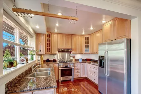 209 225th Pl SW, Bothell, WA 98021 photo 8
