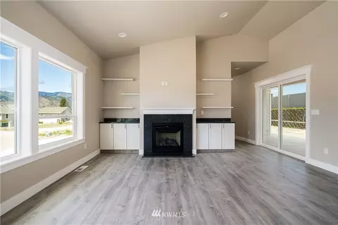 896 Cloudless Dr, Manson, WA 98831 photo 5